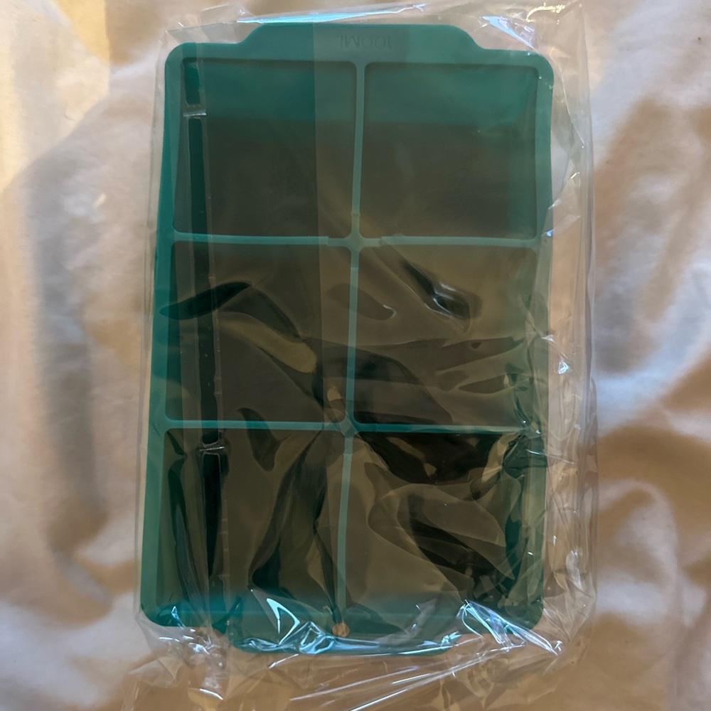 Mountain Dew Limited Edition Baja Blast Teal Green Ice Tray